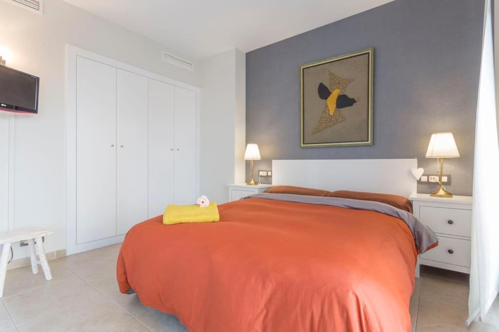Piso De 2 Habitaciones, 3 Piscinas Y Cerca Del Mar Roses Exterior foto