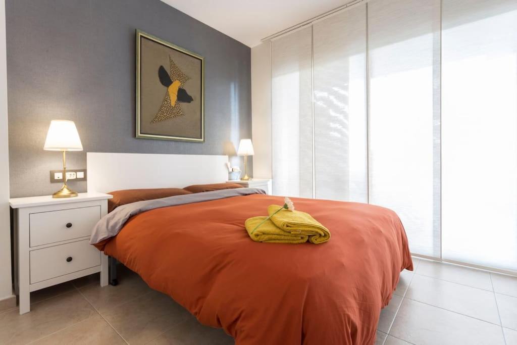 Piso De 2 Habitaciones, 3 Piscinas Y Cerca Del Mar Roses Exterior foto